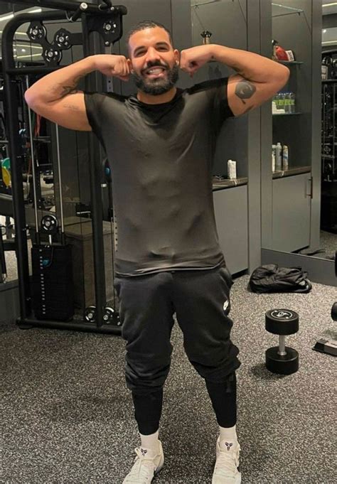 drake bulge|Drakes Alleged D